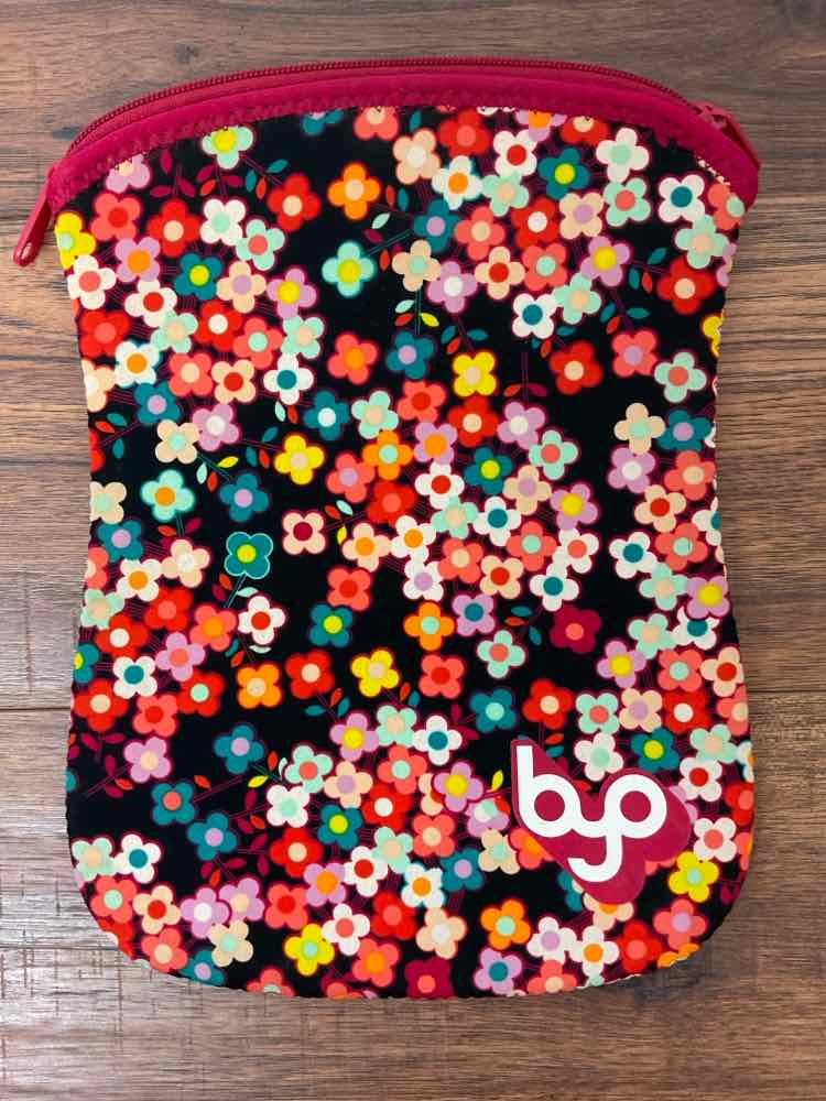 Bids & Dibs, Inc. Multi-Color Bags & Purse