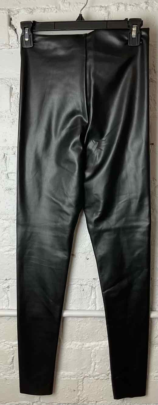 Bids & Dibs, Inc. Size S Black Pants