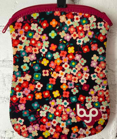Bids & Dibs, Inc. Multi-Color Bags & Purse