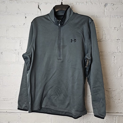 Under Armour Size M Long Sleeve