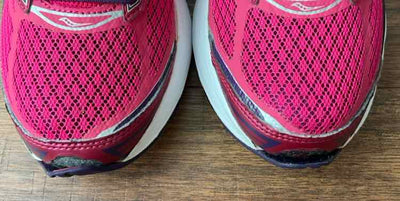 Saucony 10 Pink Sneakers