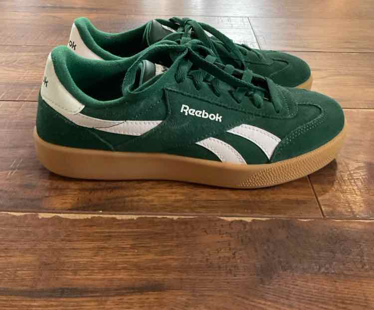 Reebok 6.5 Green Womens Shoes