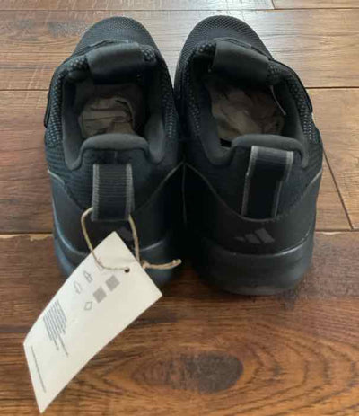 Child Size 5 Boys Shoes