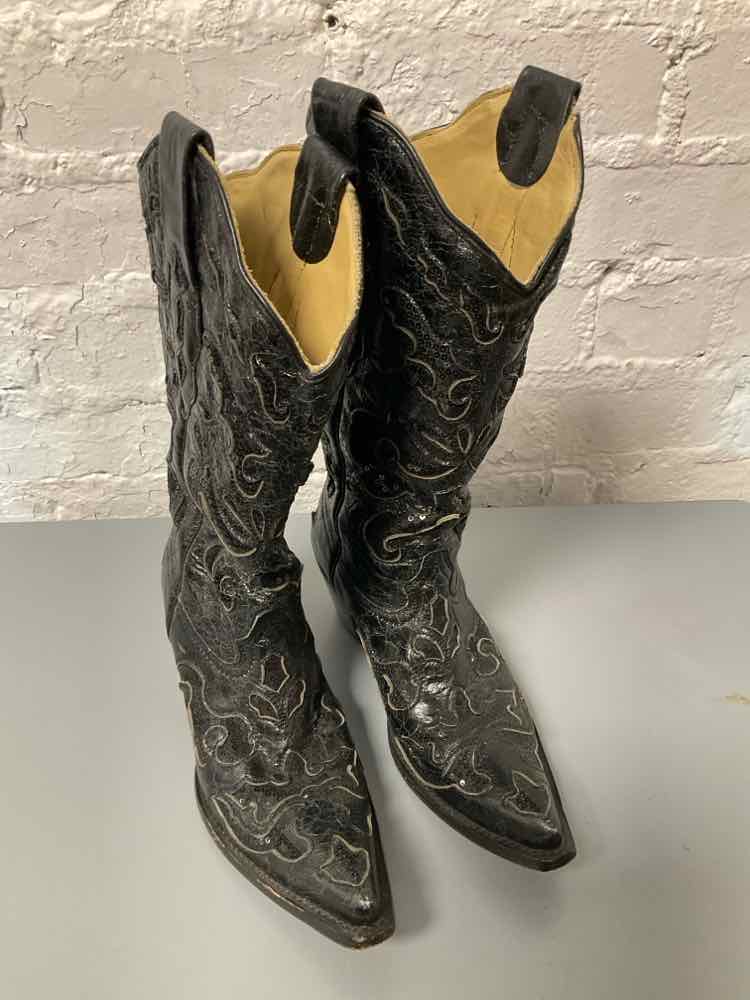 Bids & Dibs, Inc. 6.5 Black Boots