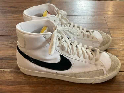 Nike 11.5 White Womens Shoes
