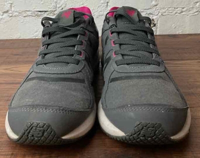 New Balance 10 Gray Sneakers