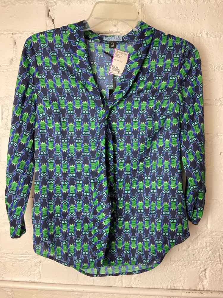 Bids & Dibs, Inc. Size XS Blue Long Sleeve