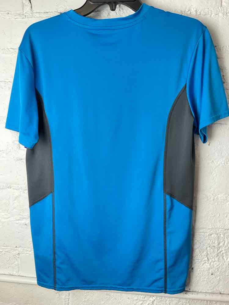 Bids & Dibs, Inc. Size S Blue Short Sleeve