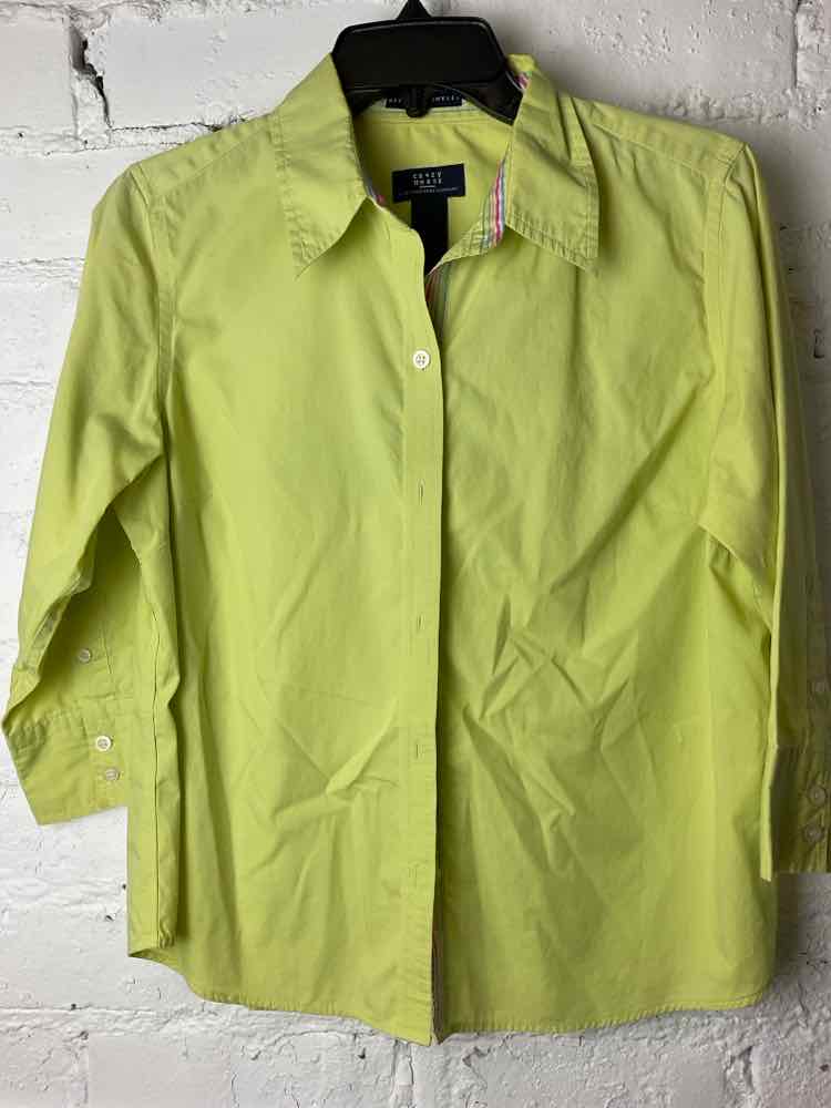 Bids & Dibs, Inc. Size 8 Green Short Sleeve