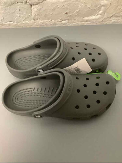 Crocs 10 Gray Slip-Ons