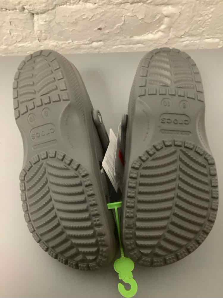 Crocs 10 Gray Slip-Ons