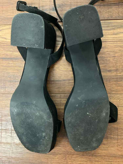 Bids & Dibs, Inc. 12 Black Heels