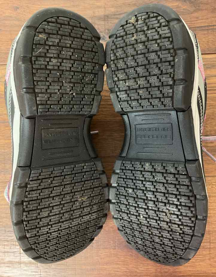 Skechers 8.5 Black Sneakers