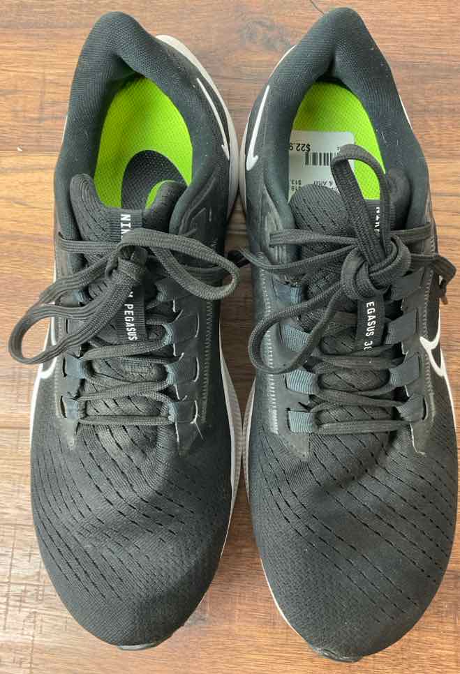 Nike 10 Black Sneakers