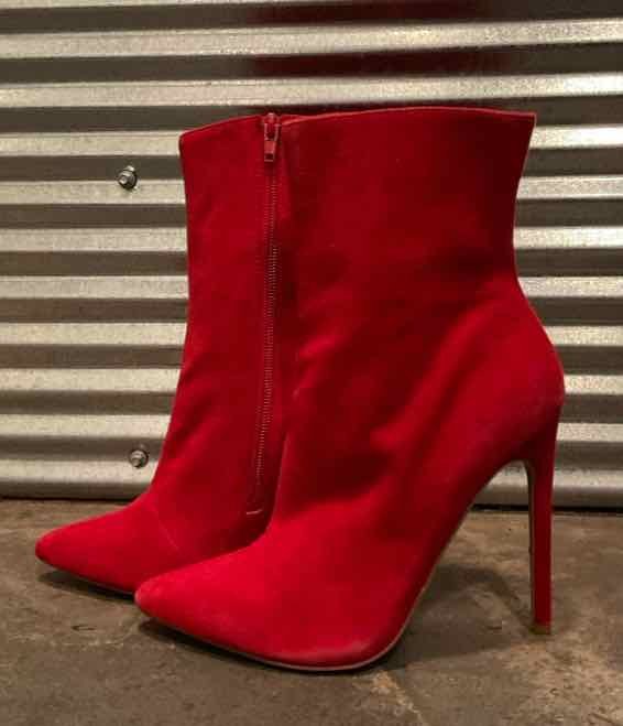 7.5 Steve Madden Red Womens Shoes