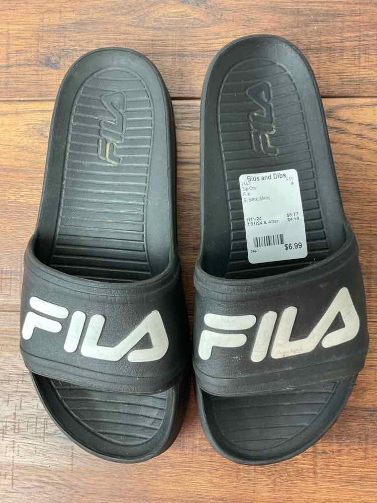 Fila 9 Black Slip-Ons