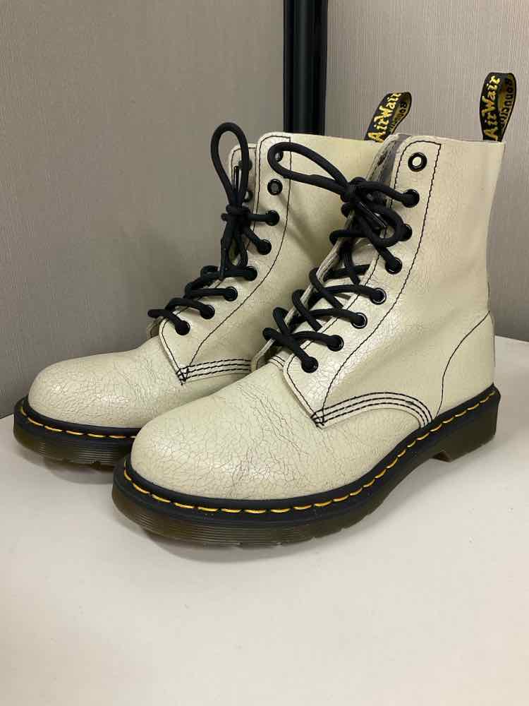 Doc Marten 9 Boots