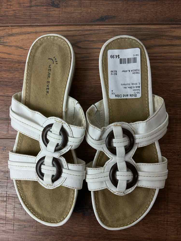 Bids & Dibs, Inc. 6 White Sandals