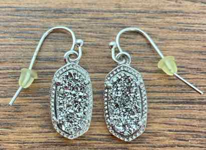 Bids & Dibs, Inc. Silver Jewelry