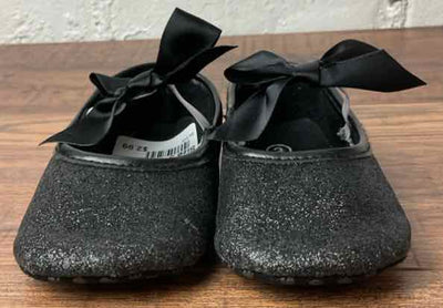 Child Size 3 Slip-Ons