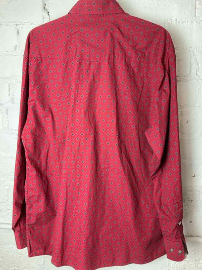 Bids & Dibs, Inc. Size M Red Long Sleeve