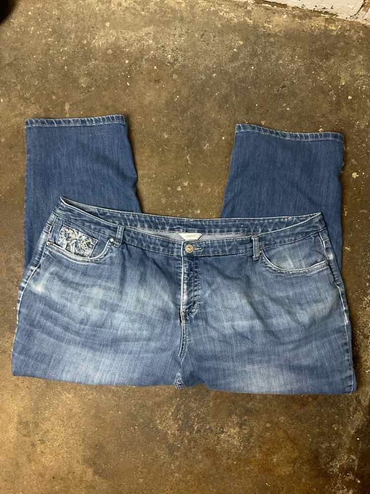 Bids & Dibs, Inc. Size 24W Blue Jeans