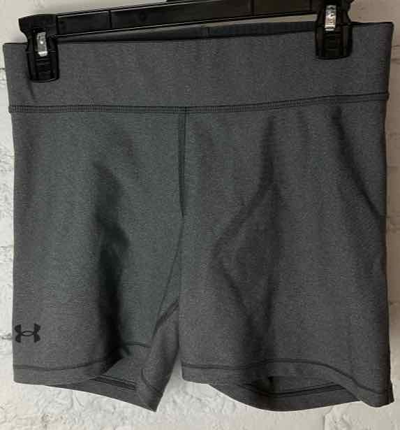 Under Armour Size M Gray Shorts