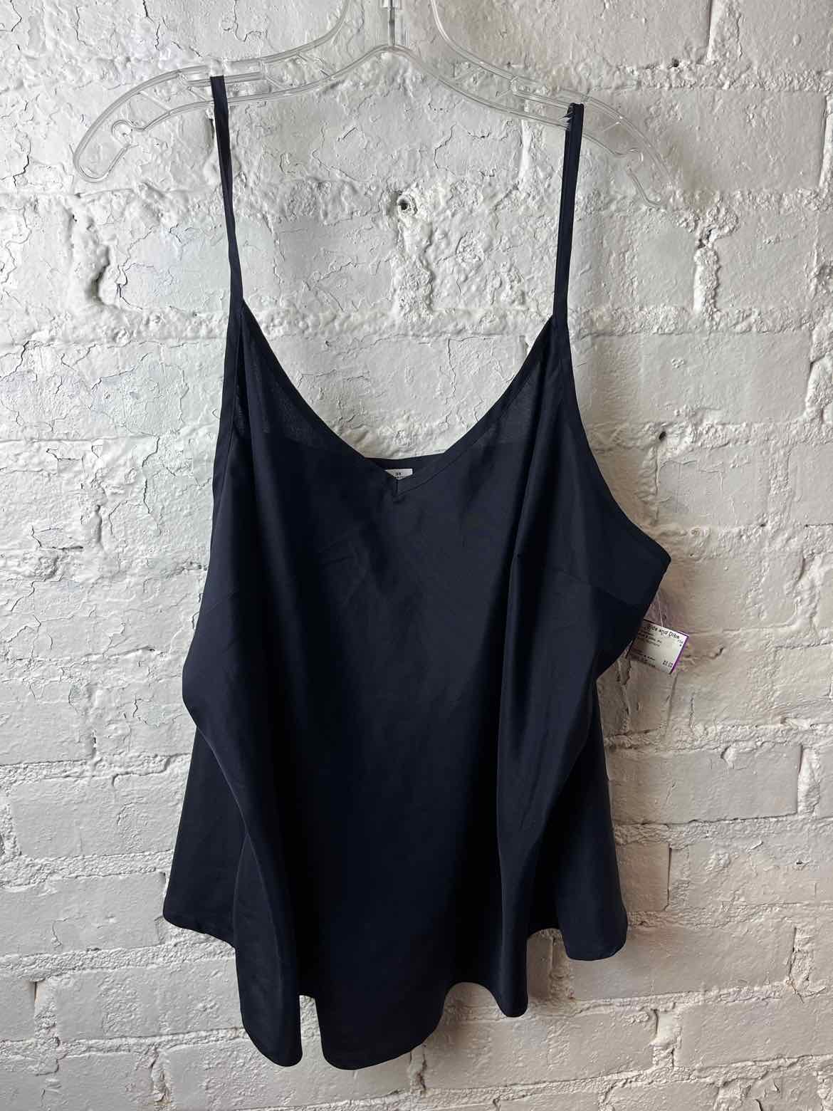 Bids & Dibs, Inc. Size 3X Black Sleeveless