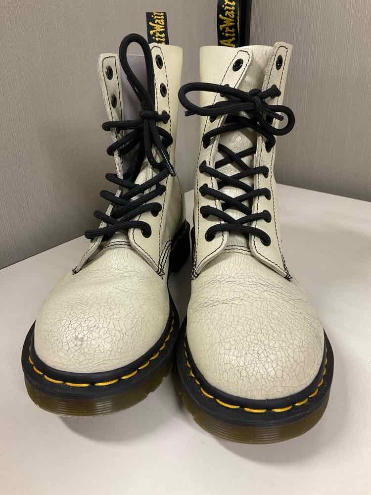 Doc Marten 9 Boots