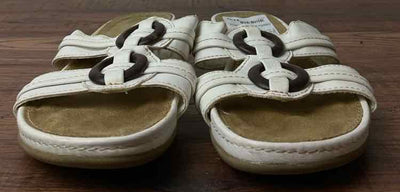 Bids & Dibs, Inc. 6 White Sandals