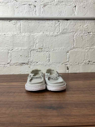 Child Size 8 Slip-Ons