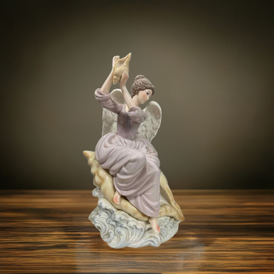 12" Porcelain Angel Grandeur Noel Christmas Collector's Edition 2002