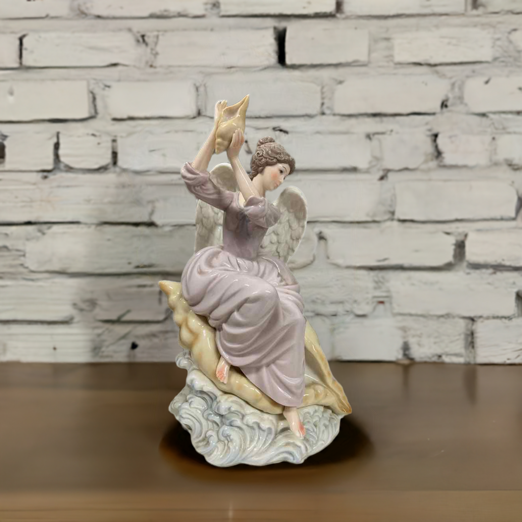 12" Porcelain Angel Grandeur Noel Christmas Collector's Edition 2002