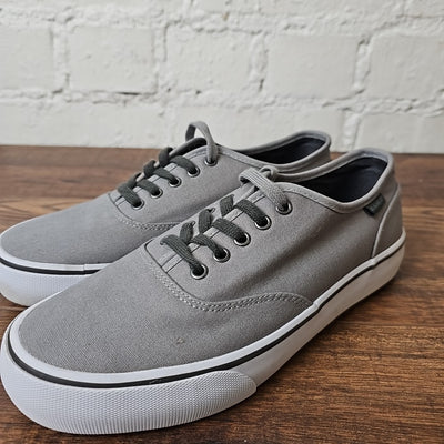 Bids & Dibs, Inc. 6.5 Gray Sneakers